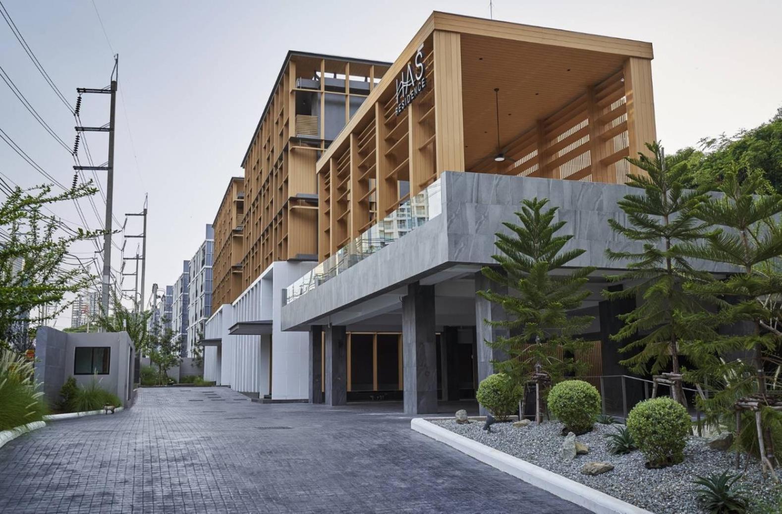 Has Pattaya Hotel Exterior photo