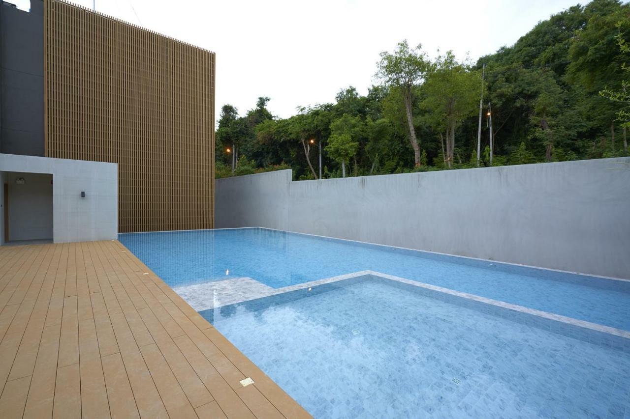 Has Pattaya Hotel Exterior photo