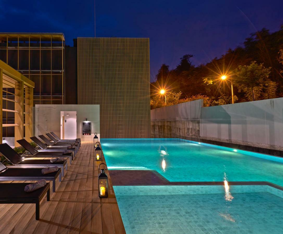 Has Pattaya Hotel Exterior photo