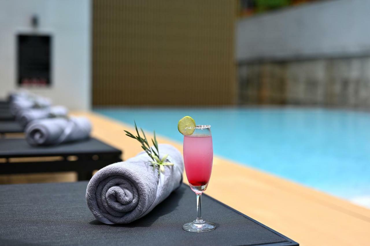 Has Pattaya Hotel Exterior photo